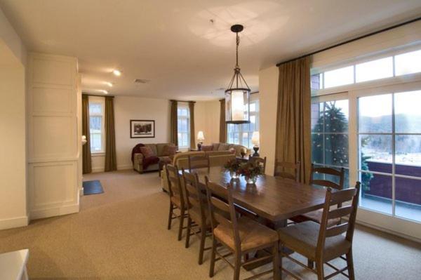 Clay Brook Hotel At Sugarbush 워렌 외부 사진